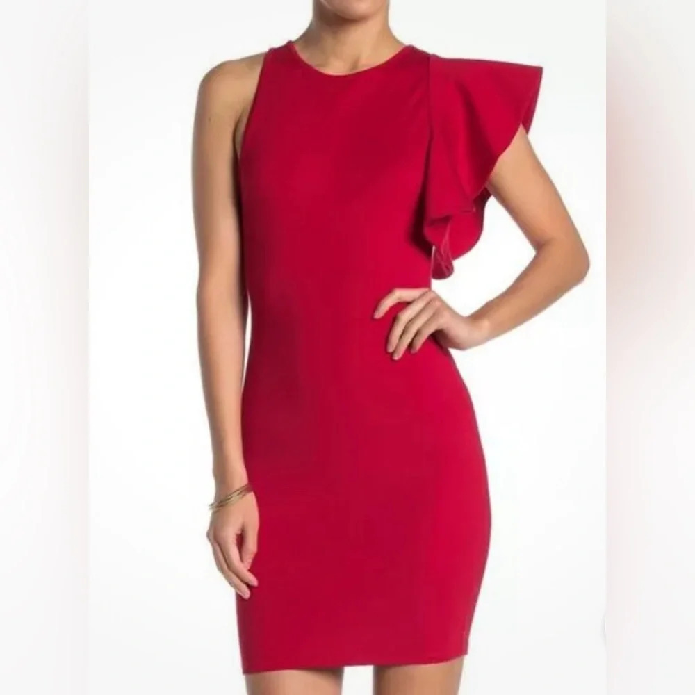 69. NWT Max + Ash Red Flutter Sleeve Body Con Dress M $80